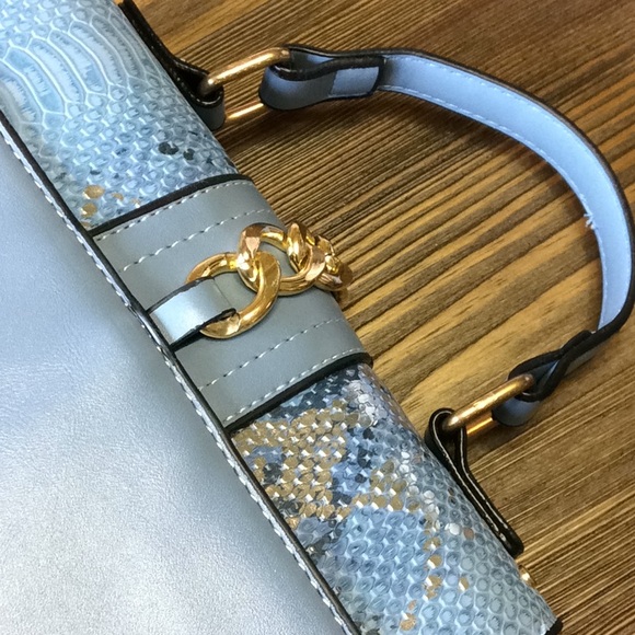 FINAL SALE PRICE NWOT Snakeskin Studded Satchel Handbag - Picture 4 of 9